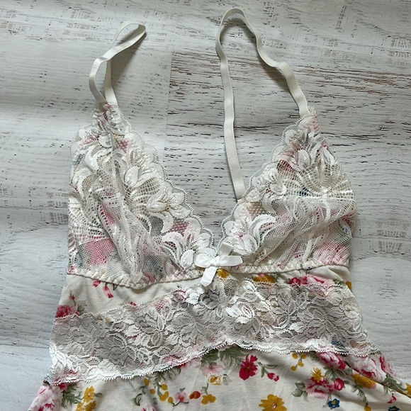 Floral Tank Shorts Pajama Set Small - Picture 2 of 4